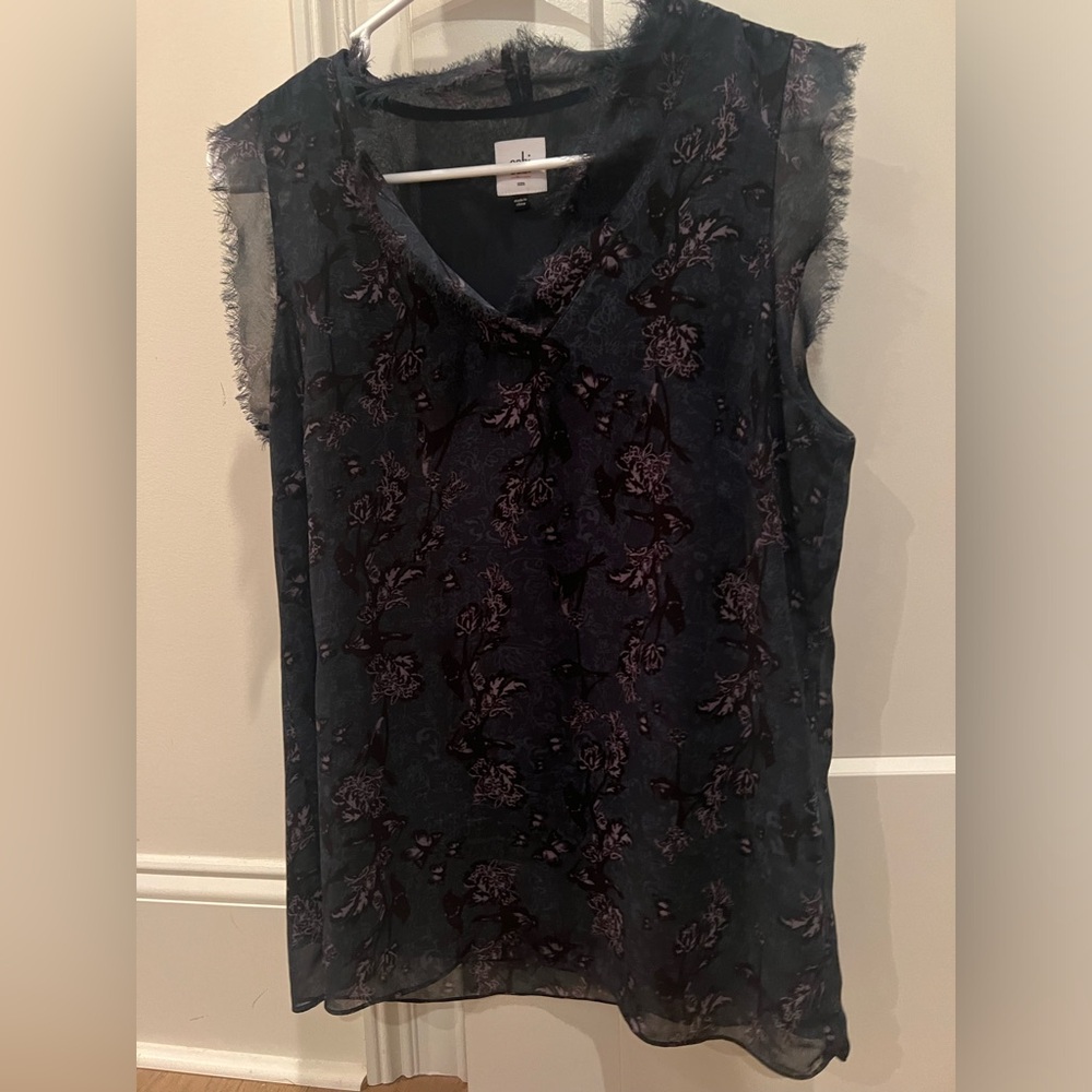 Cabi Sleeveless Top Size Small